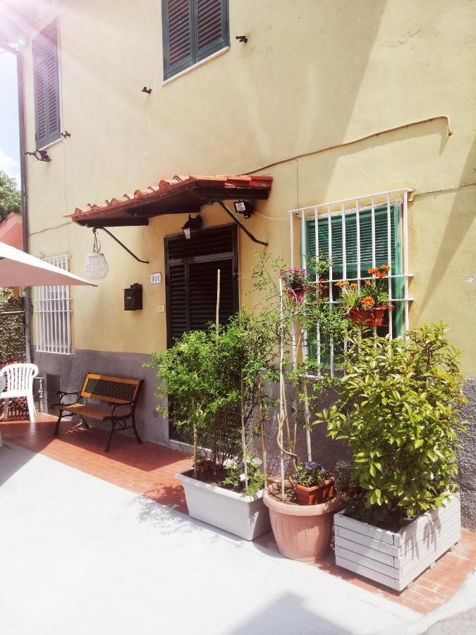 Apartamento Pierina Lucca Exterior foto