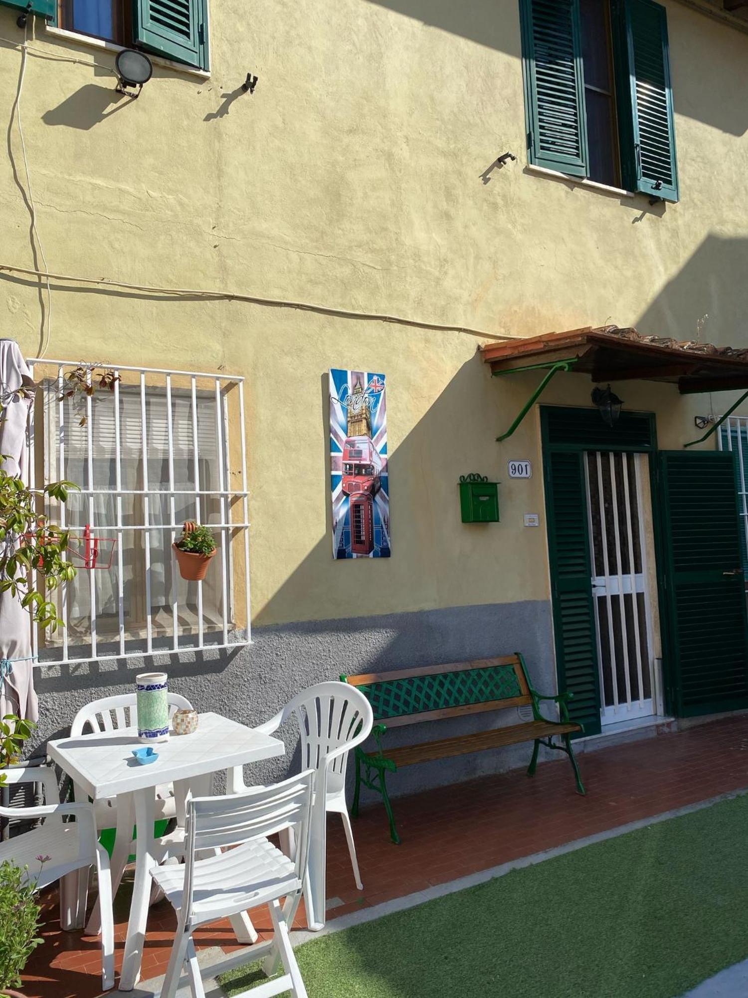 Apartamento Pierina Lucca Exterior foto