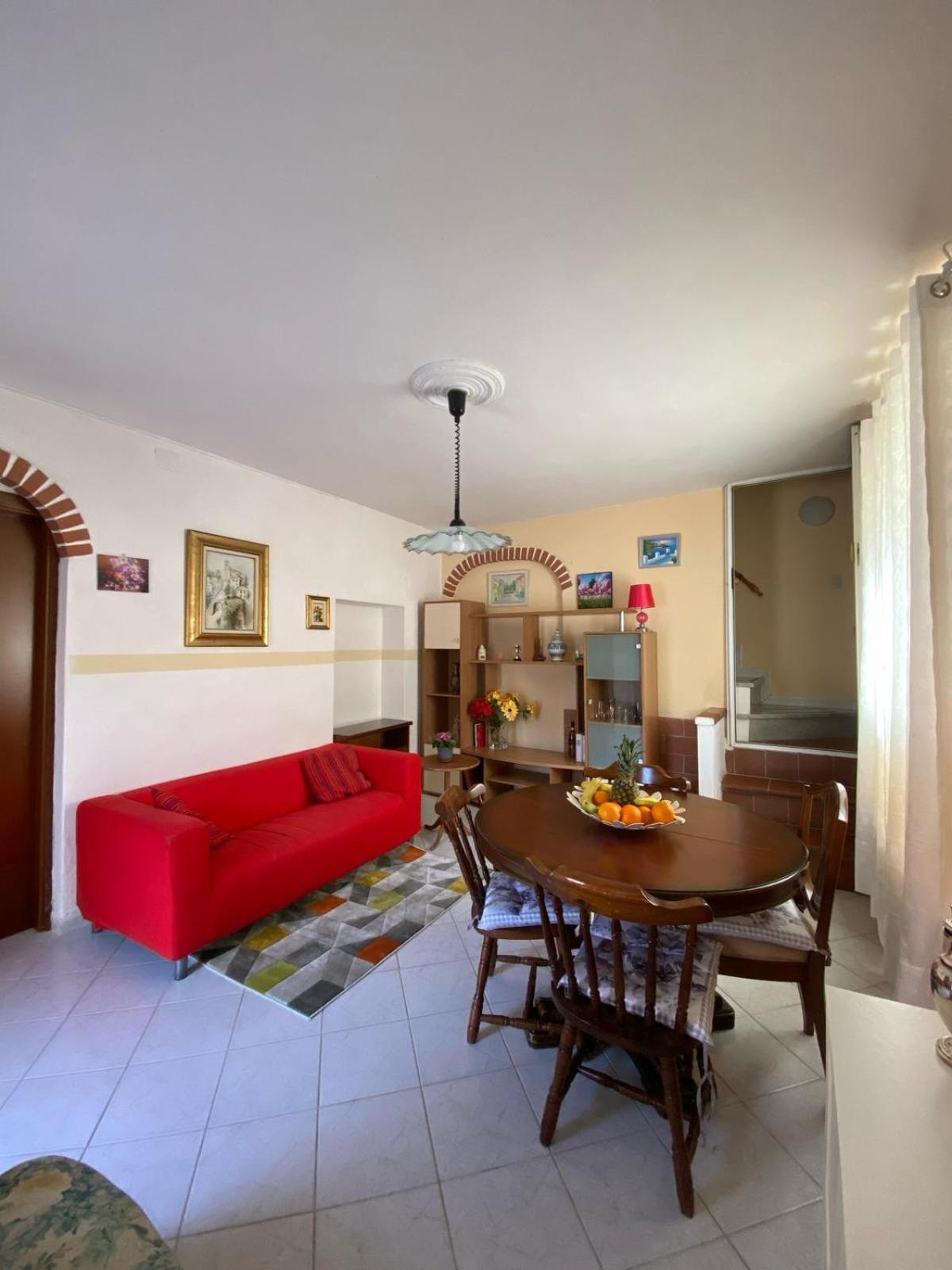 Apartamento Pierina Lucca Exterior foto